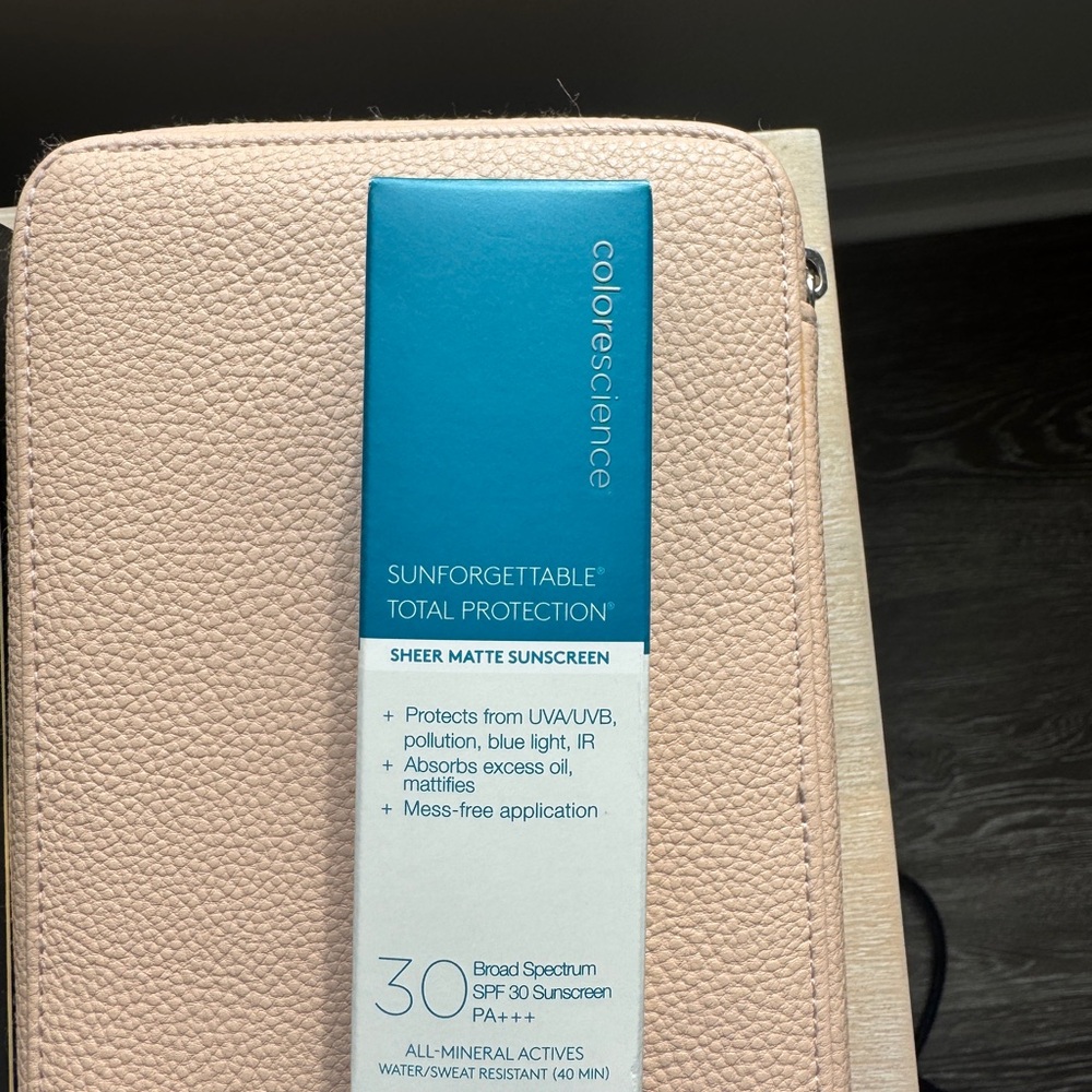 Colorescience Sheer Matte Sunscreen